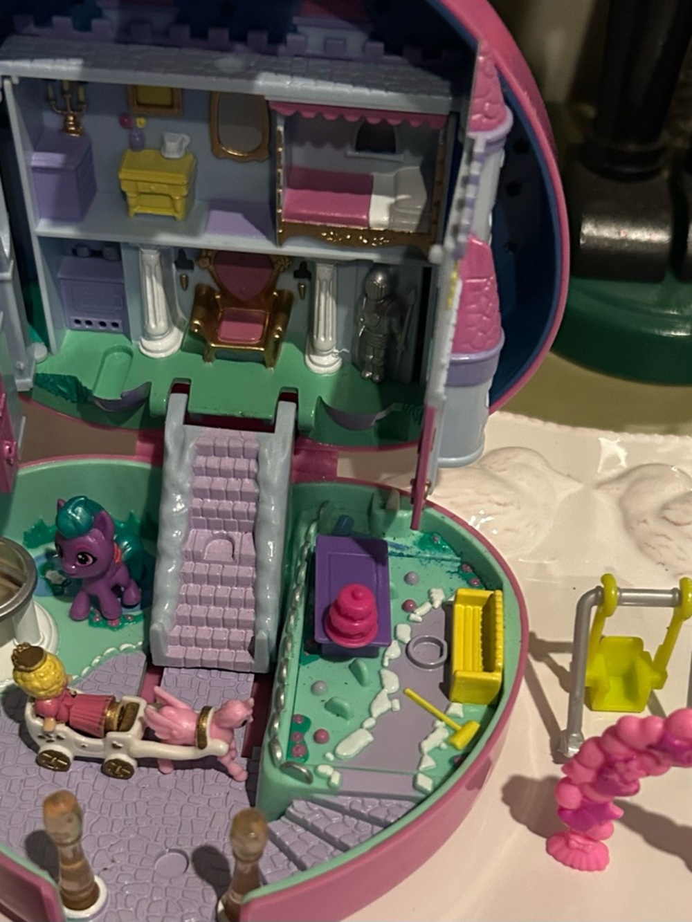 Vintage 1992 Bluebird Polly Pocket LIGHT UP Starlight Castle w/princess iconic - Picture 3 of 7